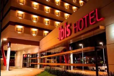 Ibis Foz .png